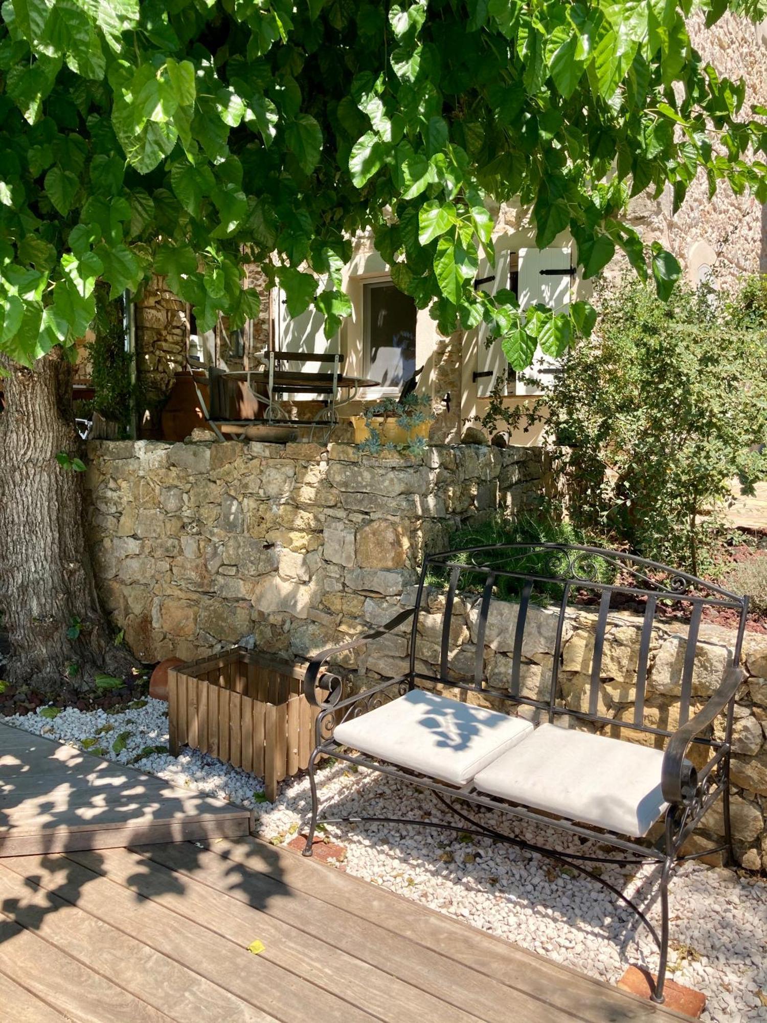 Maset des Amandiers Cotignac Buitenkant foto